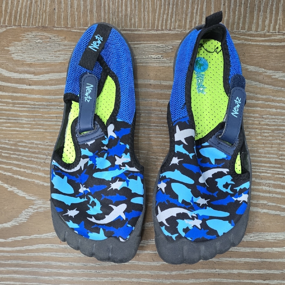 Neatz Kids Water Shoes - Blue and Black